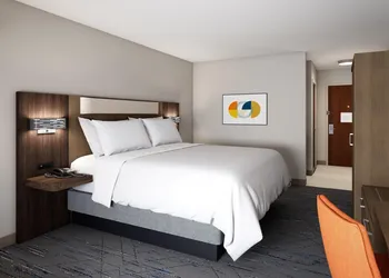 Holiday Inn Express & Suites Lima by IHG hotel thumbnail 3