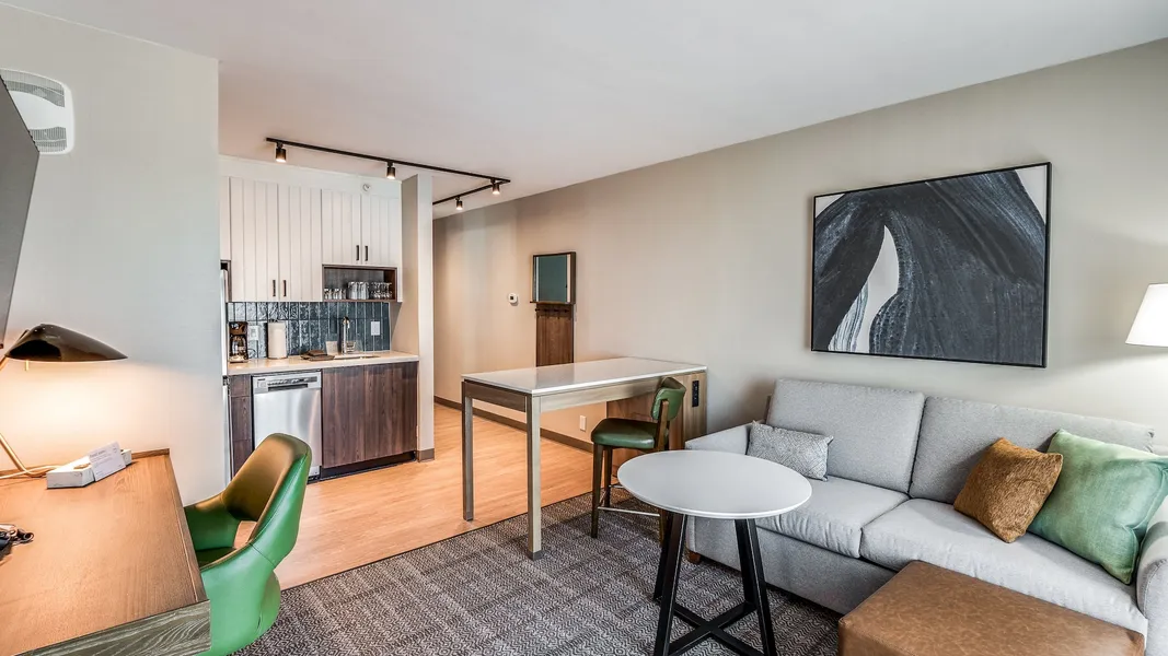 Staybridge Suites Dallas Market Ctr Love Field by IHG hotel detail image 6
