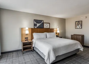 Staybridge Suites Dallas Market Ctr Love Field by IHG hotel thumbnail 7