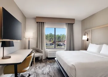 Fairfield Inn & Suites by Marriott Show Low hotel thumbnail 5