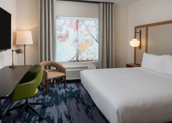 Fairfield Inn & Suites by Marriott Huntsville Redstone Gateway hotel thumbnail 6