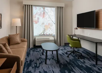 Fairfield Inn & Suites by Marriott Huntsville Redstone Gateway hotel thumbnail 8