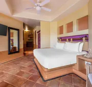 Hilton Grand Vacations Club Zihuatanejo hotel detail image 5