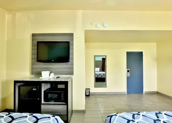 Americas Best Value Inn San Antonio Airport South hotel thumbnail 2