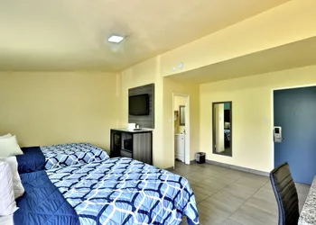 Americas Best Value Inn San Antonio Airport South hotel thumbnail 5