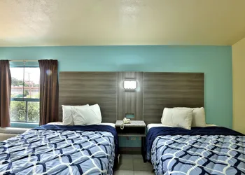 Americas Best Value Inn San Antonio Airport South hotel thumbnail 6