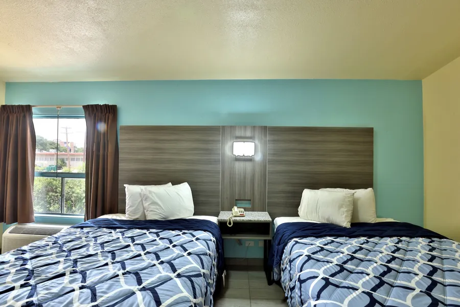 Americas Best Value Inn San Antonio Airport South hotel detail image 6