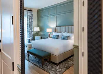 Camp Creek Inn hotel thumbnail 5