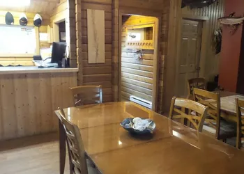Kitimat Lodge hotel thumbnail 3