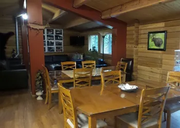 Kitimat Lodge hotel thumbnail 4