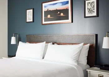 The Confluence Hotel hotel thumbnail 8