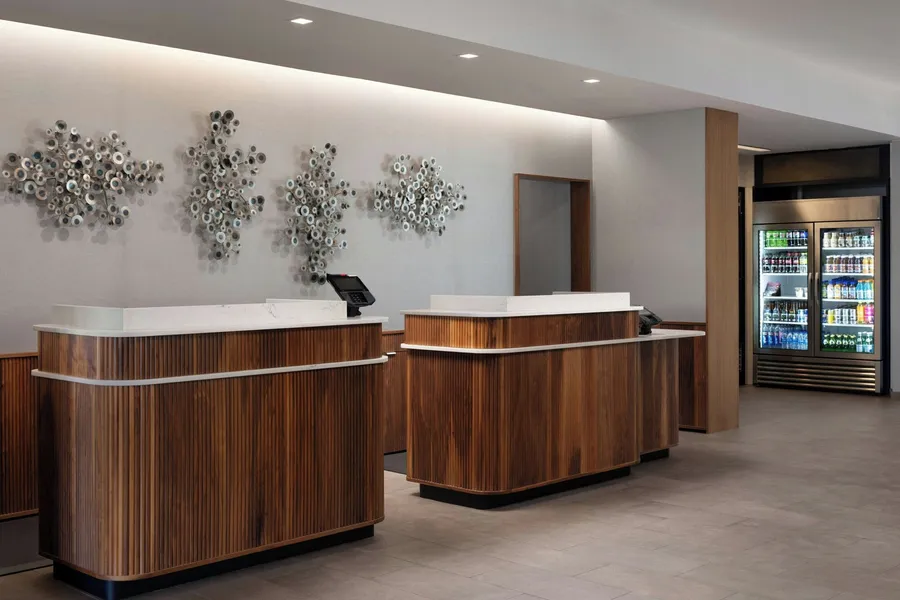 Courtyard By Marriott Lake City hotel detail image 2