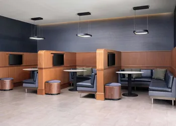 Courtyard By Marriott Lake City hotel thumbnail 4