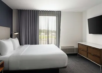 Courtyard By Marriott Lake City hotel thumbnail 6