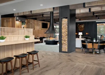 Springhill Suites By Marriott Sandpoint hotel thumbnail 2