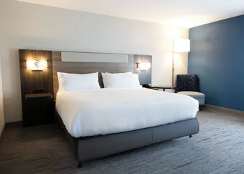 Holiday Inn Express & Suites Mansfield – Ontario by IHG hotel thumbnail 7
