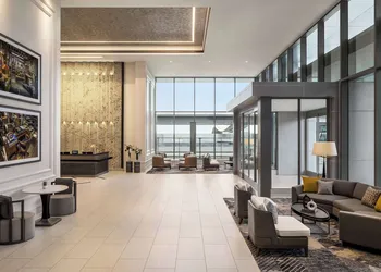 Hilton BNA Nashville Airport Terminal hotel thumbnail 5