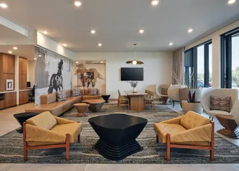 Towneplace Suites By Marriott Tempe hotel thumbnail 2