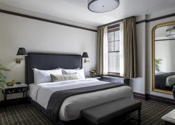 The Avery Hotel hotel thumbnail 5