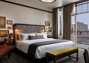 The Avery Hotel hotel thumbnail 8