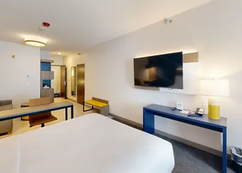 Comfort Inn & Suites at Sanford Sports Complex hotel thumbnail 5