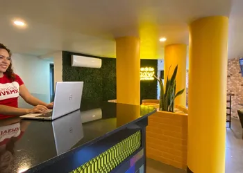 Hotel Estancias VIVE MX Cuauhtemoc, Trademark by Wyndham hotel thumbnail 3