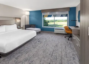 Holiday Inn Express & Suites Reedsburg - Dells Area by IHG hotel thumbnail 7
