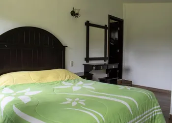 Finca Marix, Villa de Carbón hotel thumbnail 6