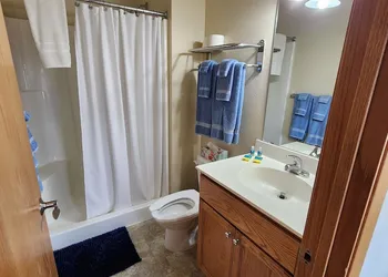 Underwood Inn hotel thumbnail 7
