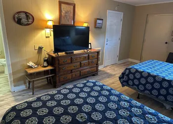 Sportsman's Lodge hotel thumbnail 3