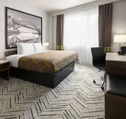 Super 8 By Wyndham Bronx Near Stadium hotel detail image 5