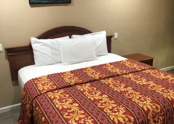 Budget Inn Motel hotel thumbnail 4