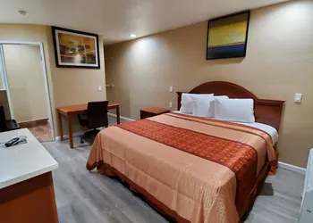 Budget Inn Motel hotel thumbnail 5