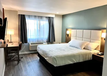 Lincoln Inn hotel thumbnail 3