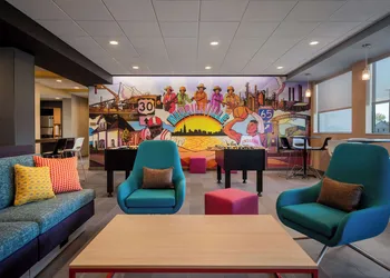 Tru By Hilton Merrillville hotel thumbnail 2