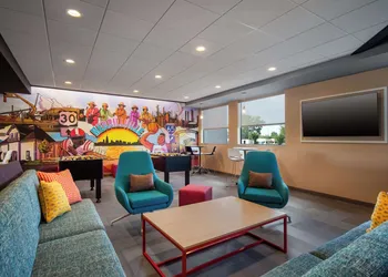 Tru By Hilton Merrillville hotel thumbnail 4