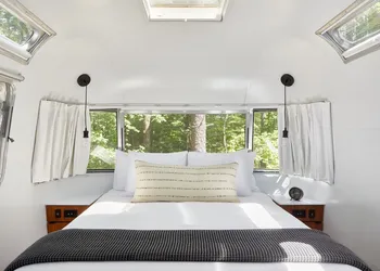 AutoCamp Asheville hotel thumbnail 5
