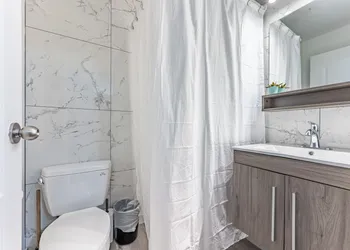 Kensington Place Apartments hotel thumbnail 5
