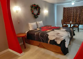 Grand Howell Inn hotel thumbnail 7