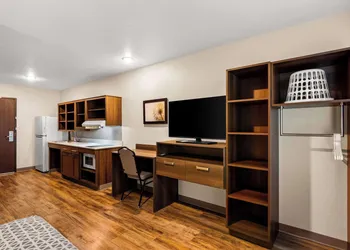 WoodSpring Suites Port St. Lucie hotel thumbnail 6