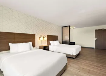Everhome Suites Nampa Boise hotel thumbnail 8