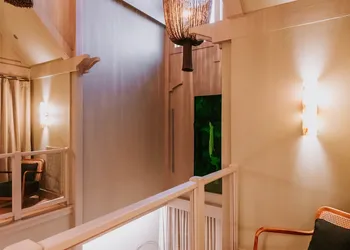 The Springs Hotel hotel thumbnail 2