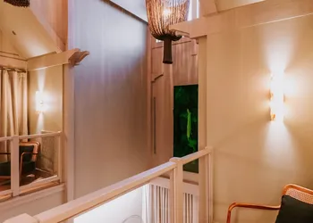 The Springs Hotel hotel thumbnail 2
