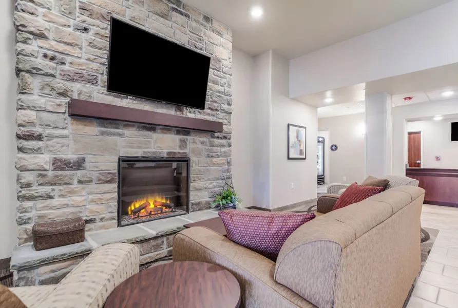 Cobblestone Inn & Suites - Winters hotel detail image 2