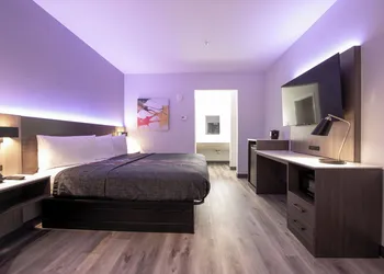 Express INN & Suites hotel thumbnail 2
