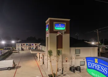 Express INN & Suites hotel thumbnail 7