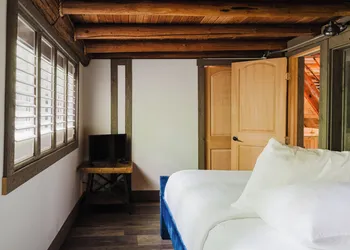 Alta Crystal Resort hotel thumbnail 8