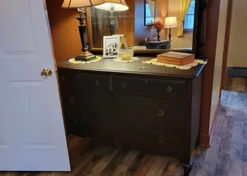 Moonlight Manor Bed and Breakfast hotel thumbnail 5