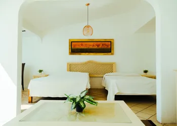 Bendito Teques hotel thumbnail 3