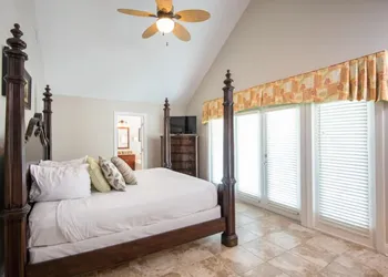Villas At Hawks Cay Resort hotel thumbnail 7